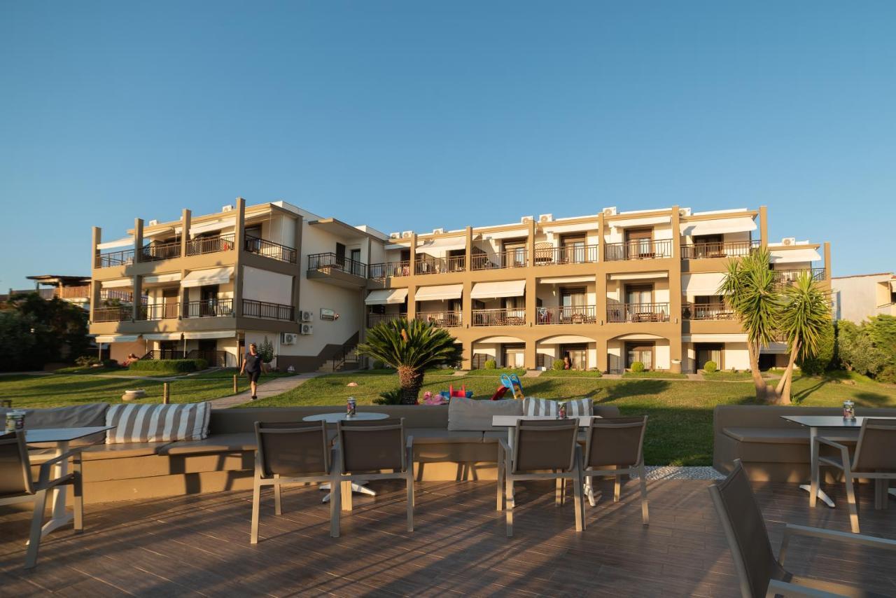 Hotel Areti Neos Marmaras Exteriör bild