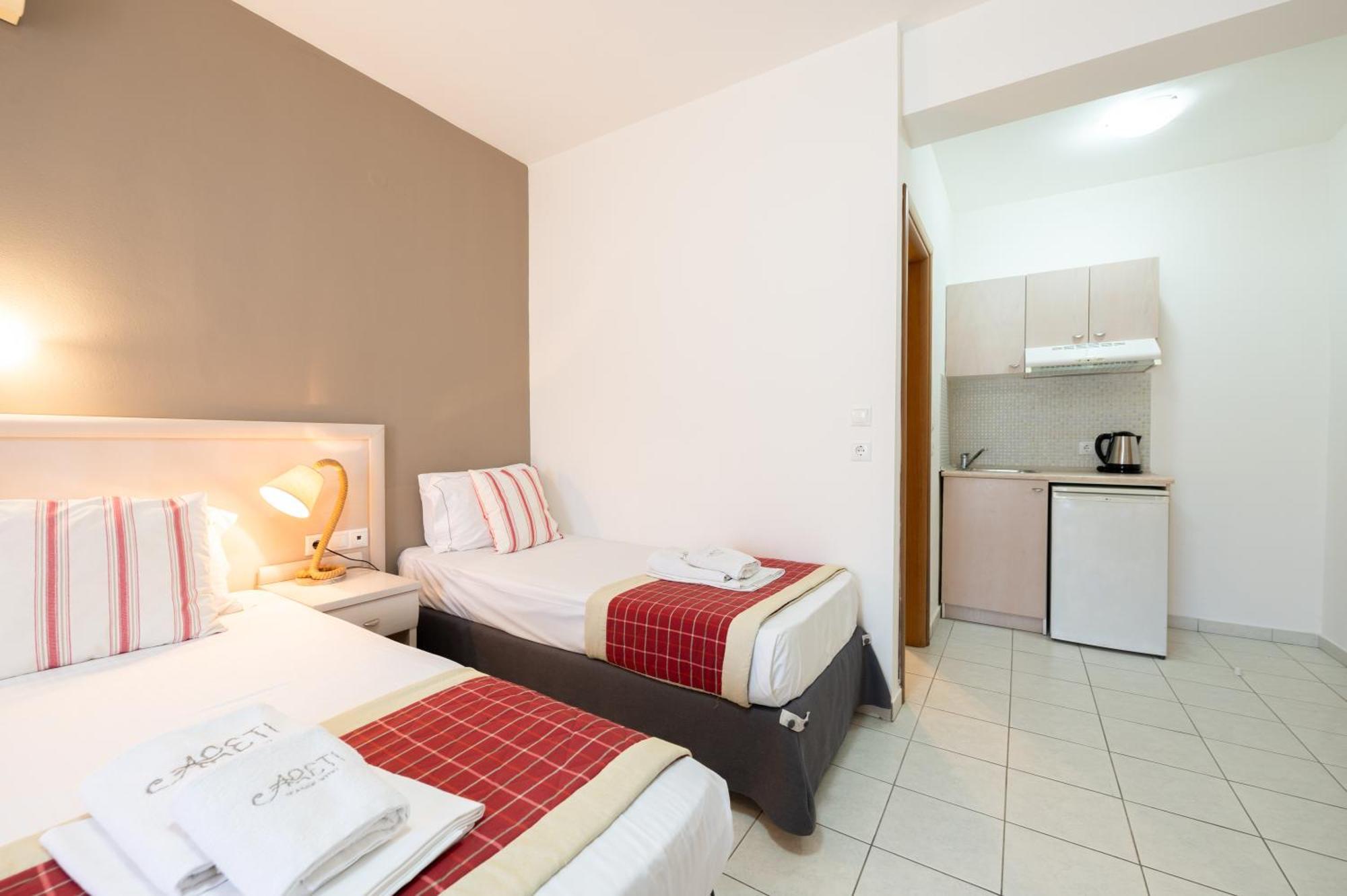Hotel Areti Neos Marmaras Exteriör bild