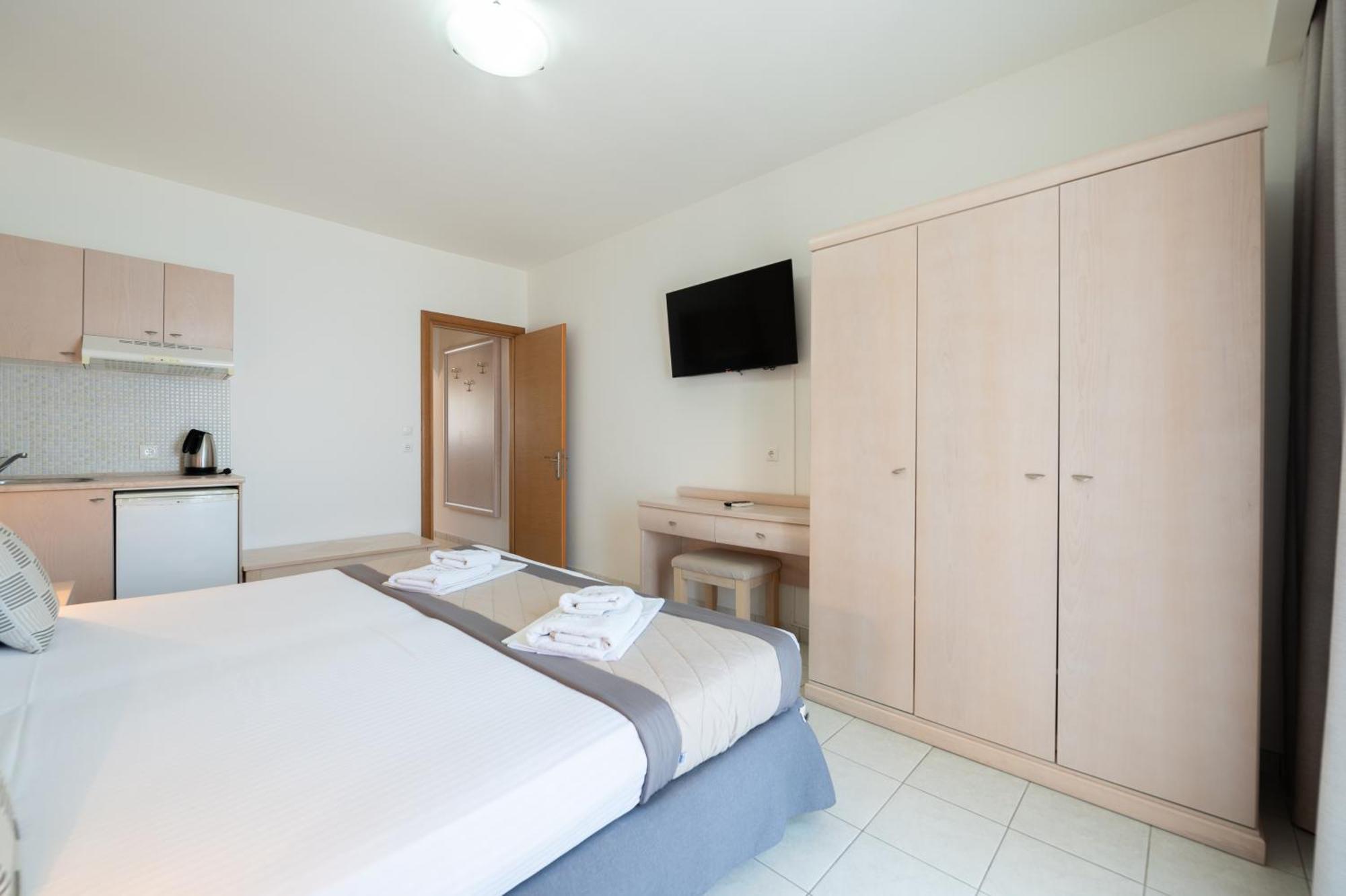 Hotel Areti Neos Marmaras Exteriör bild