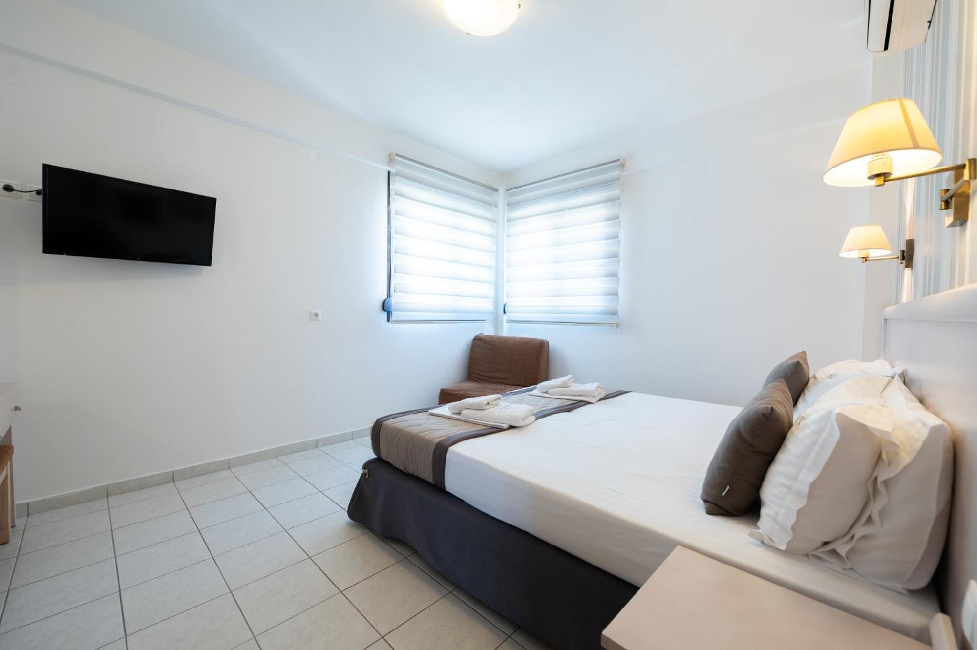 Hotel Areti Neos Marmaras Exteriör bild